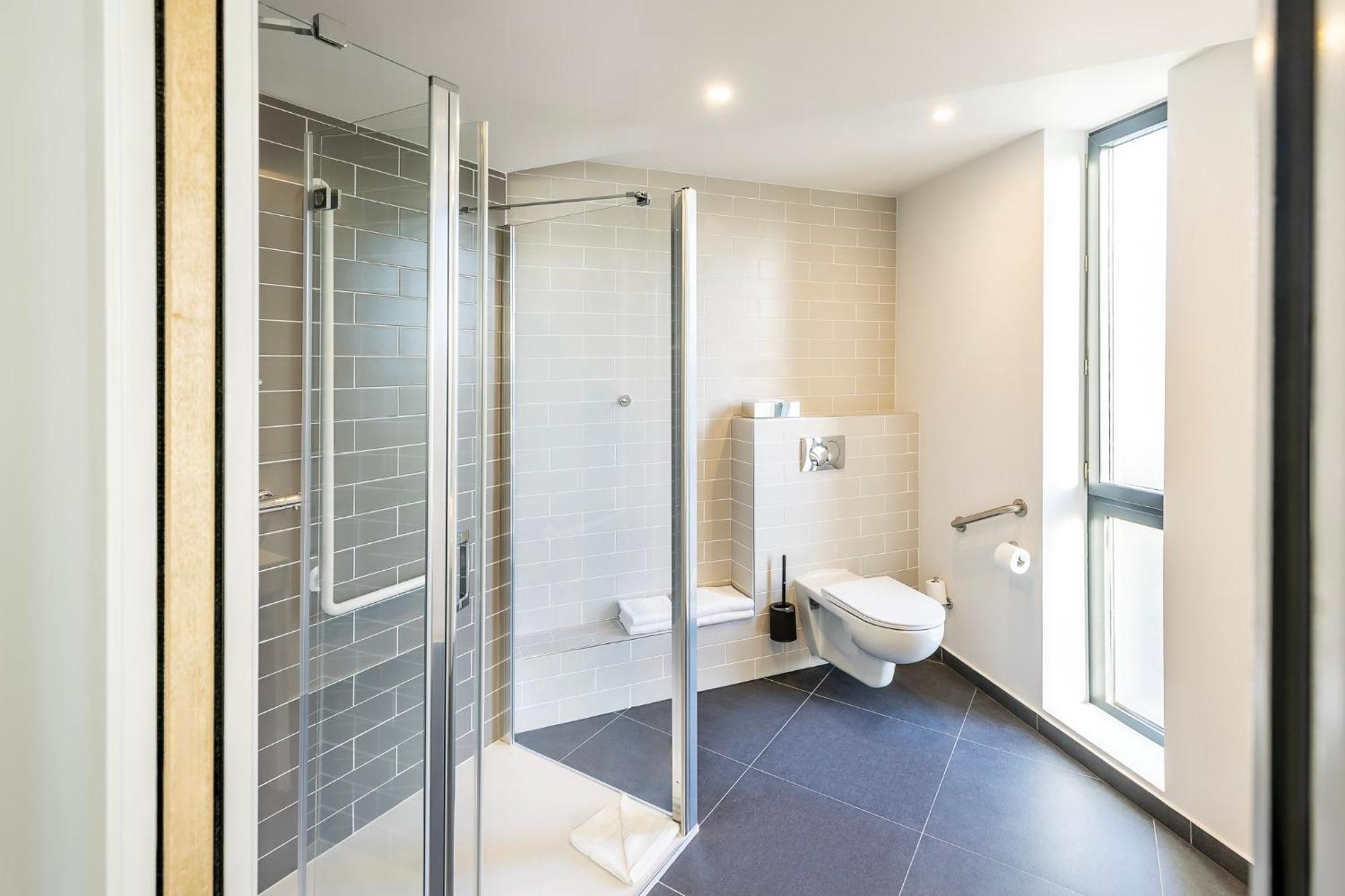 Holiday Inn Express Paris - Poissy By Ihg Eksteriør bilde